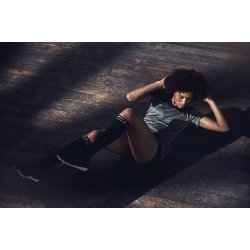 Craft dame T-shirt to-farvet i moderne design, gr�/sort